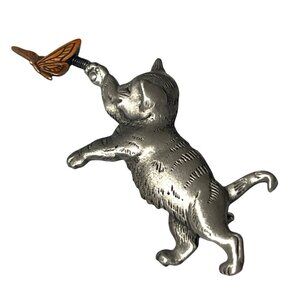 JJ (jonette Jewelry) Trembler Cat & Butterfly Pewter Brooch Pin 1970s 1980s